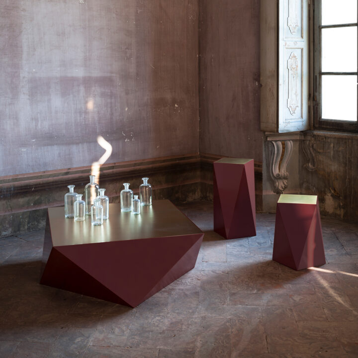 Bridge Red finish with gold plated top 