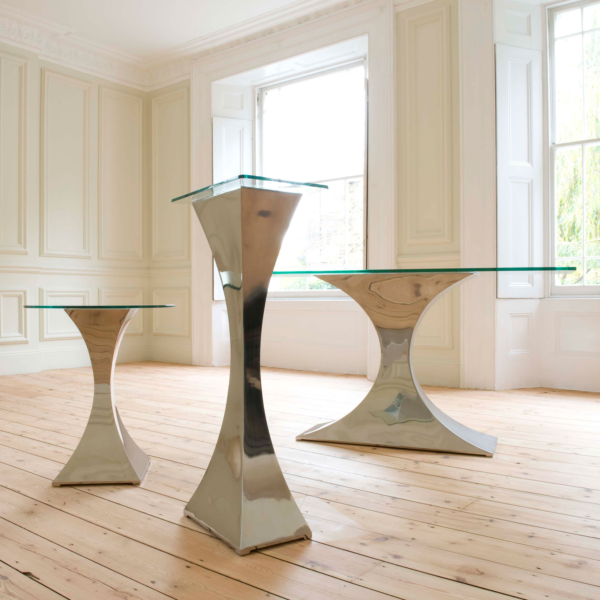 Capricorn-Plinth-Console-PSS