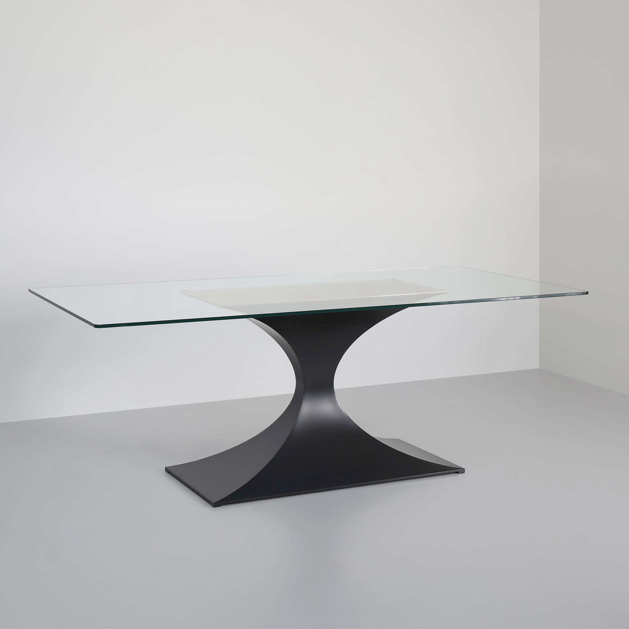 Capricorn Rectangular Dining Table