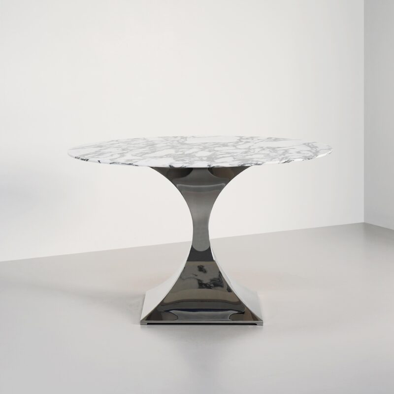Stainless steel round table