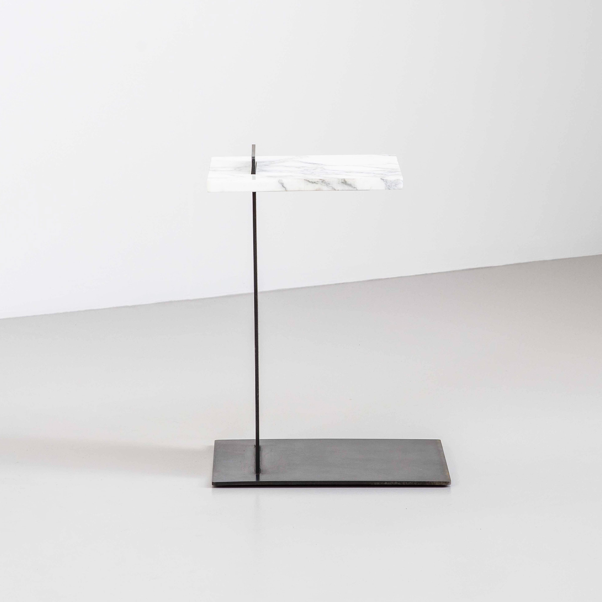 Finished in "Anthracite" with Arabescato marble top