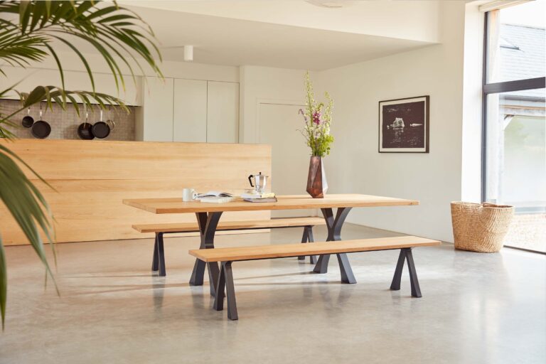 A Complete Dining Table Size Guide for Every SpaceTom Faulkner