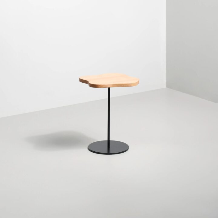 Short Lily Cocktail Table with "Beech" top