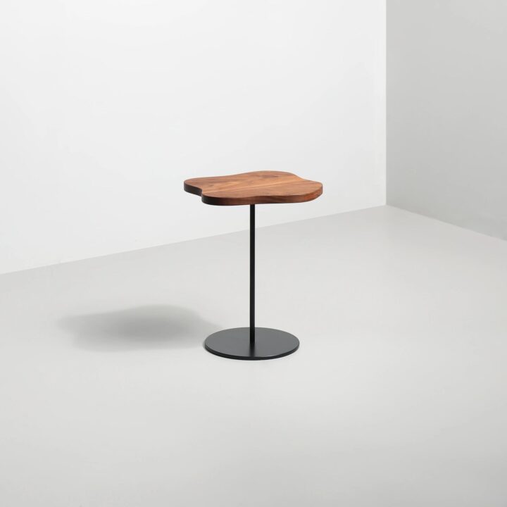 Short Lily Cocktail Table with "Walnut" top