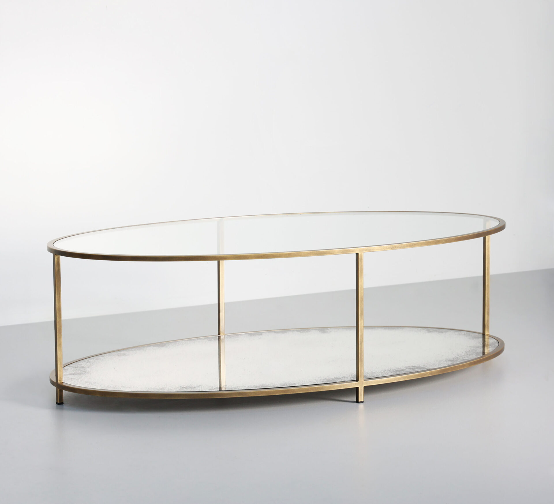 Finished in "Florentine Gold" with Antiqued mirrored shelf