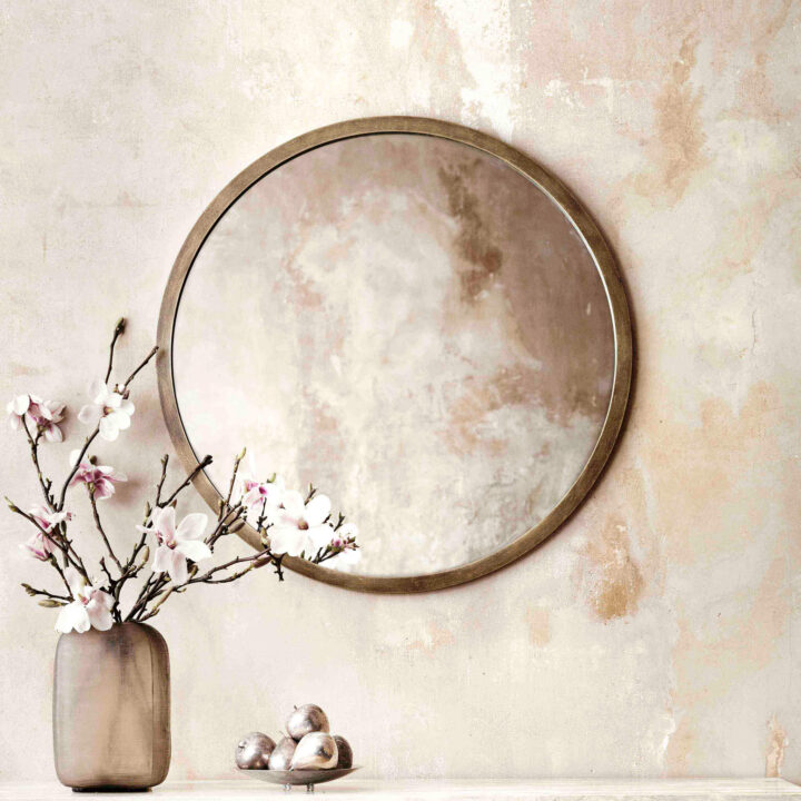 Finished in "Florentine Gold"