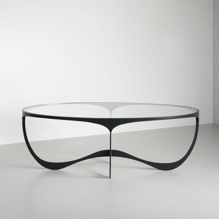 Finished in "Charcoal" with a clear glass top