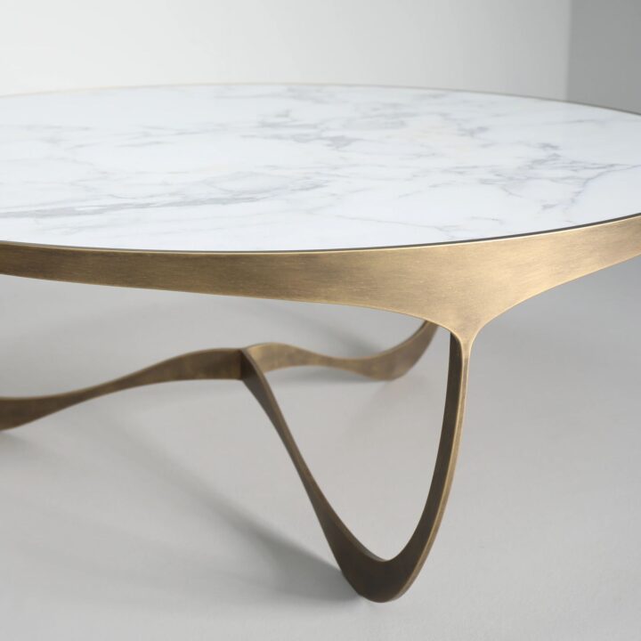 Finished in Florentine Gold with Arebescasto marble