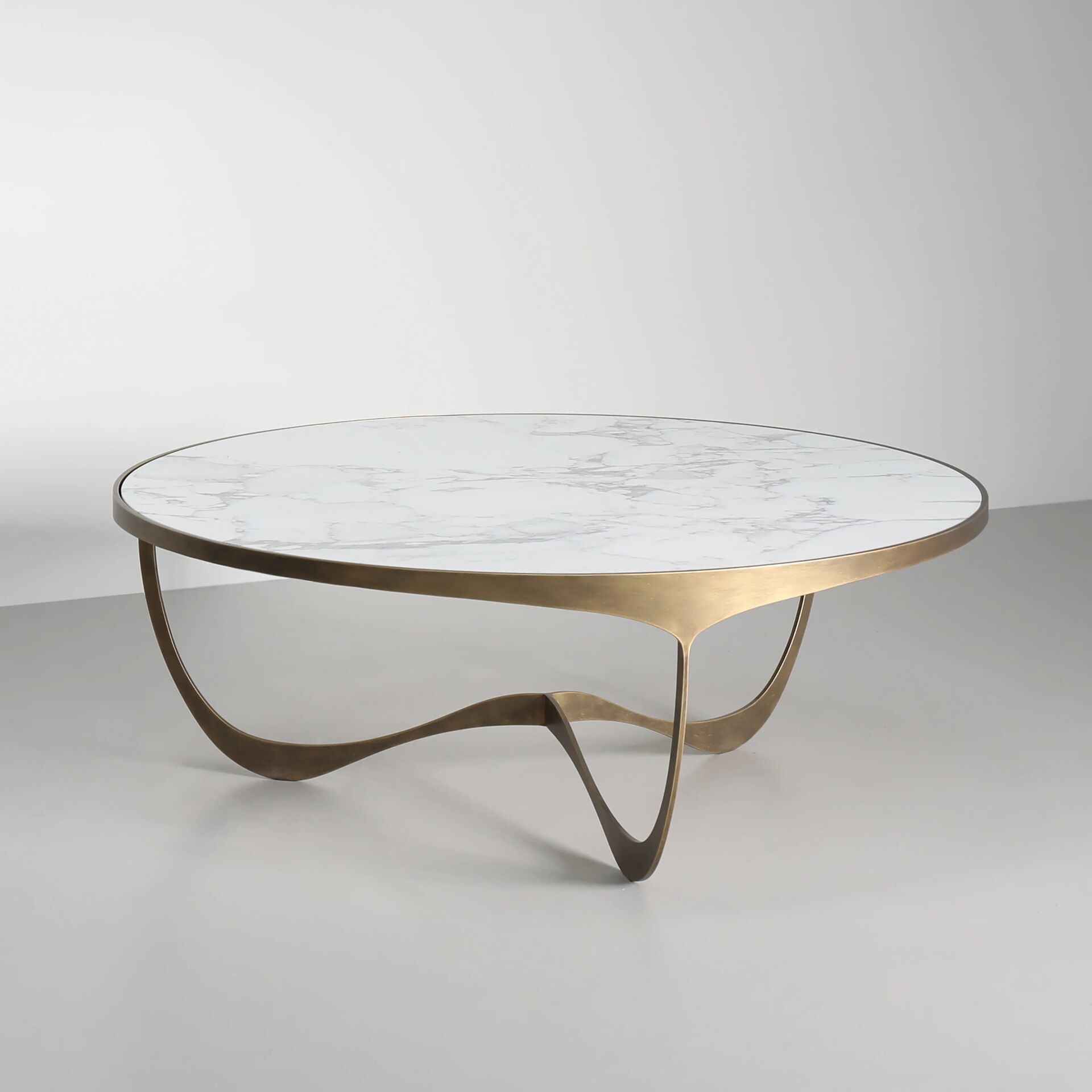 Finished in Florentine Gold with Arebescasto marble