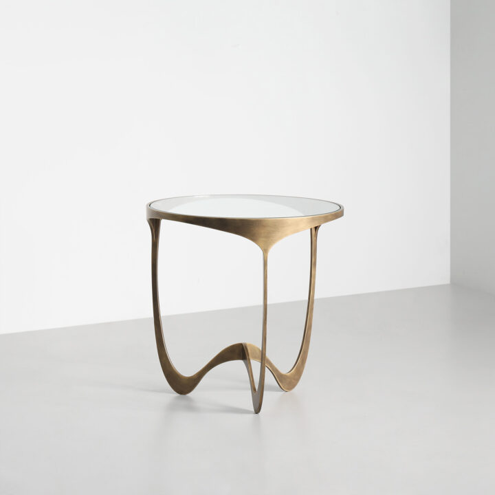 Memphis side table finished in "Florentine Gold" 50x50cm