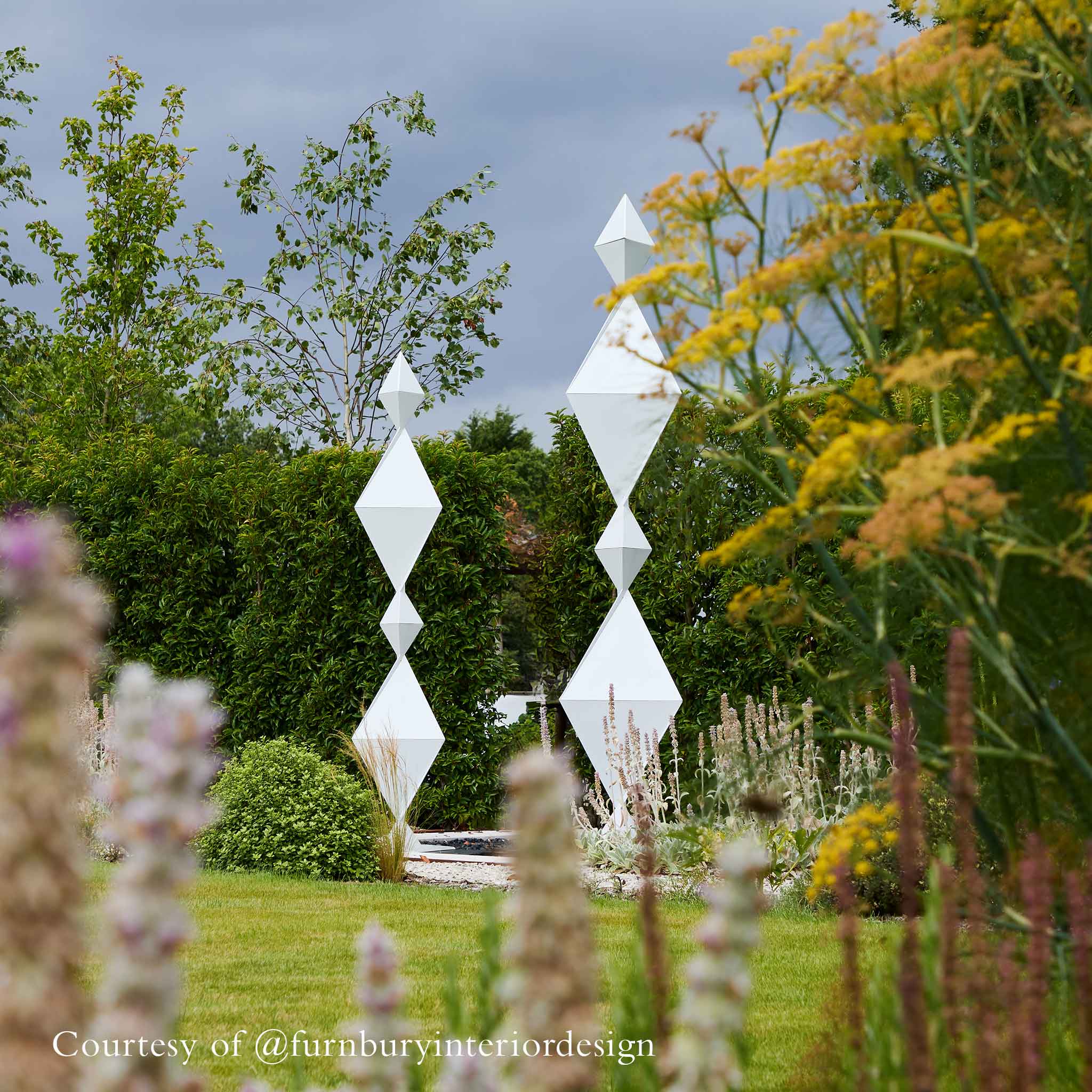 Arizona Needles in white (photo credit: Furnbury Interiors)