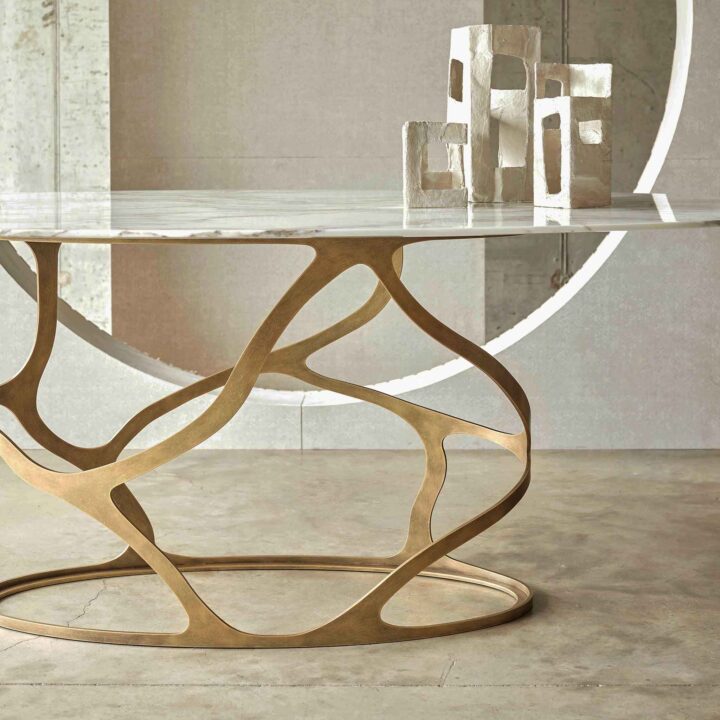 Papillon-Oval-Dining-Table-in-WG-and-Calacatta-propped-detail(2)
