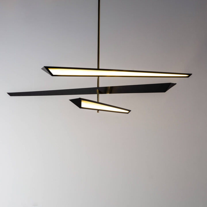Contemporary chandelier by Tom Faulkner