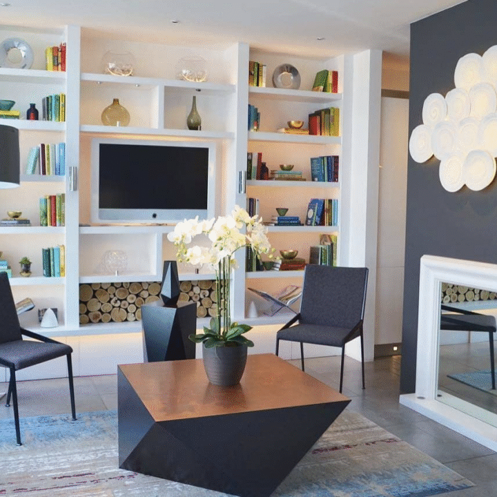 Balzac Coffee Table | Tom Faulkner