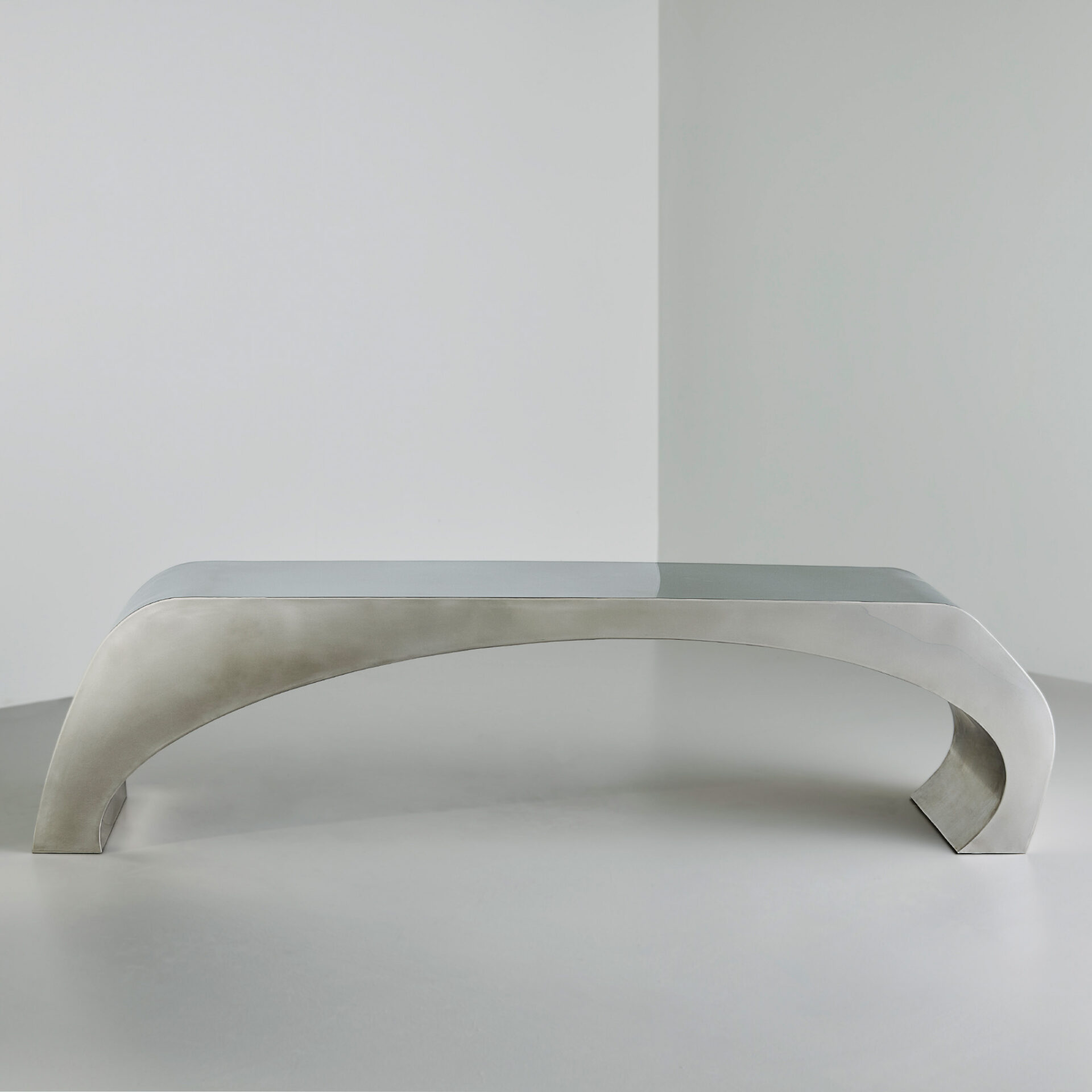 Skye-Bench-stailnless-steel-wrap-2