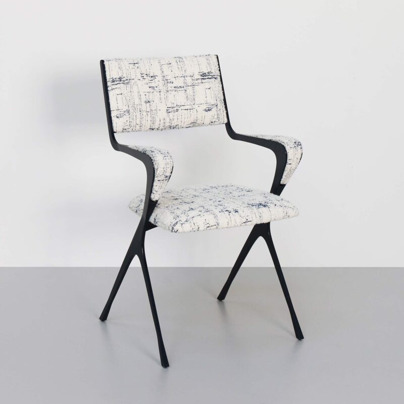 Luxury carver dining chair