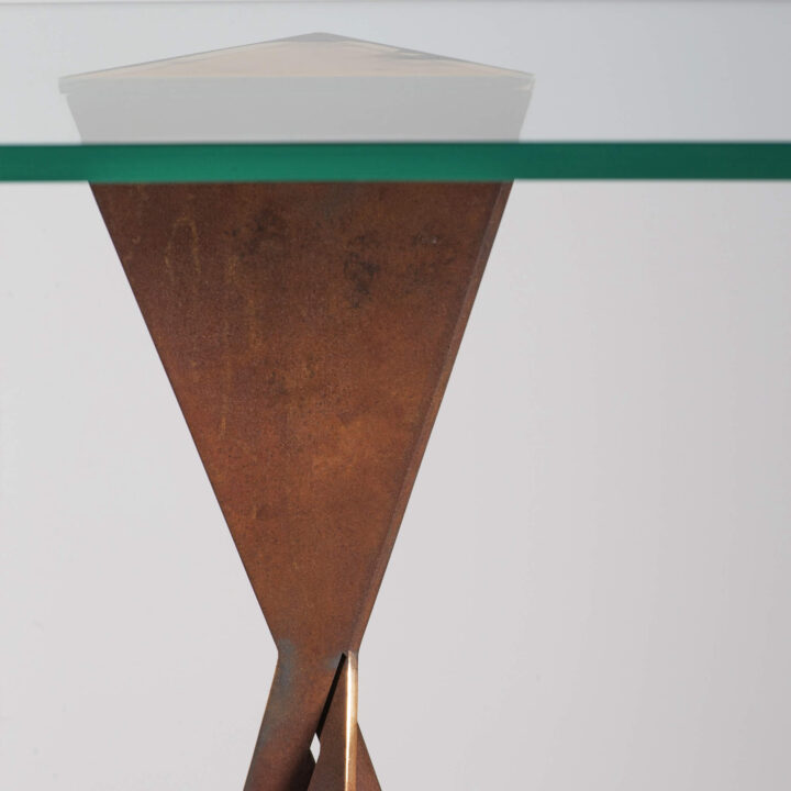 Bronze base with Scorched Earth patina and clear glass top