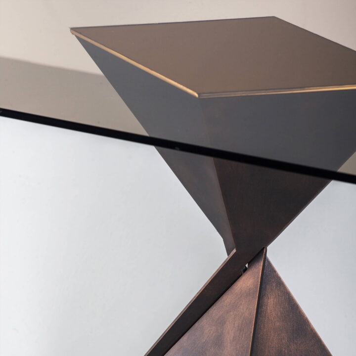 Finished in "Antique Bronze" with smoked glass top