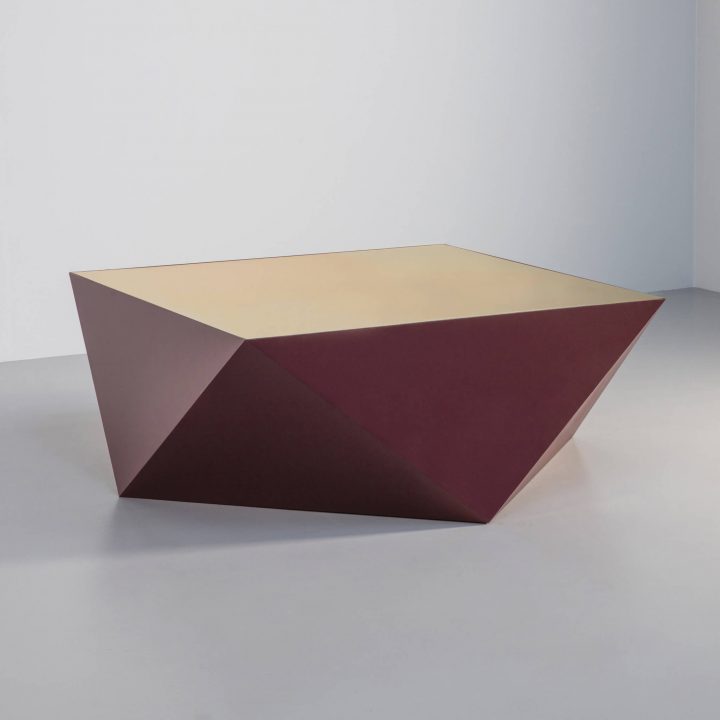 Finished in "Bridge Red" with a Gold Plated top